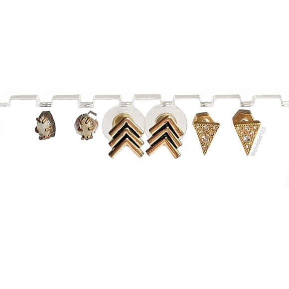 Gold Stud Earring Bundle - Picture 1 of 11